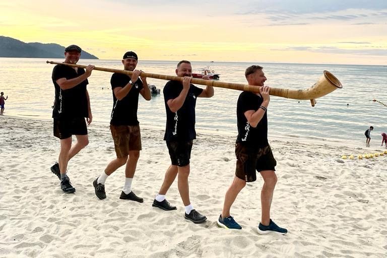 Octoberfestband with Alphorn Alphorn Octoberfestband